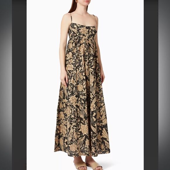 REVOLVE X RUMER - Picture 3 of 3